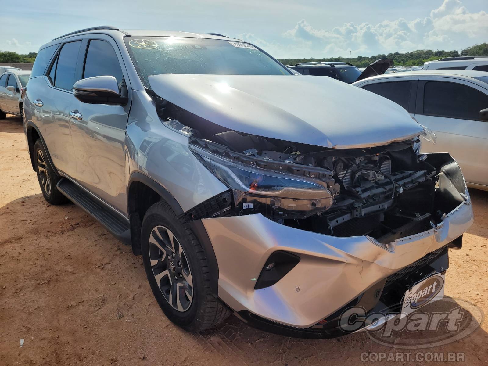 Veículo Toyota SW4 Toyota SW4 2025 2.8 D-4D Turbo Diesel 2025 em leilão