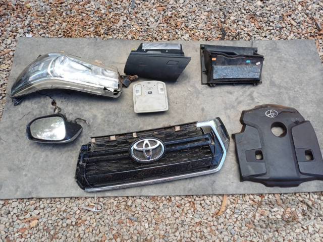 2020 TOYOTA HILUX CD 