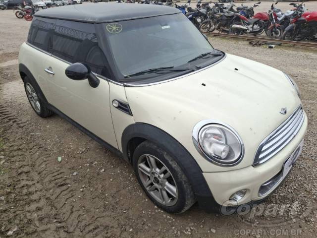 2012 MINI COOPER 