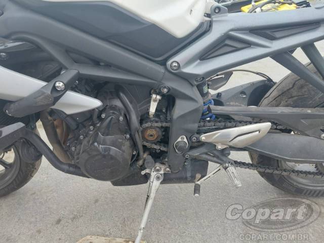 2015 TRIUMPH STREET TRIPLE 