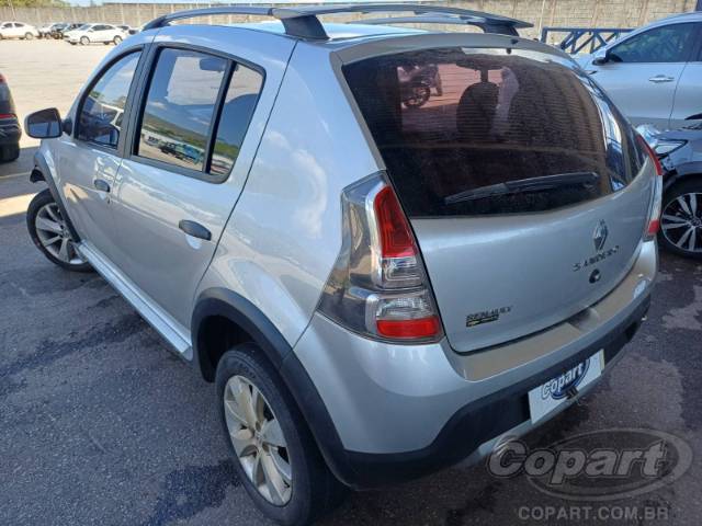 2013 RENAULT SANDERO 