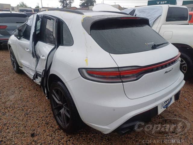 2022 PORSCHE MACAN 
