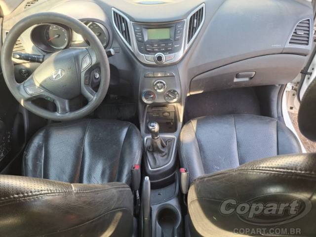 2015 HYUNDAI HB20 