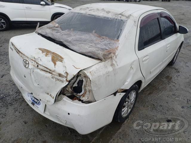 2016 TOYOTA ETIOS SEDA 