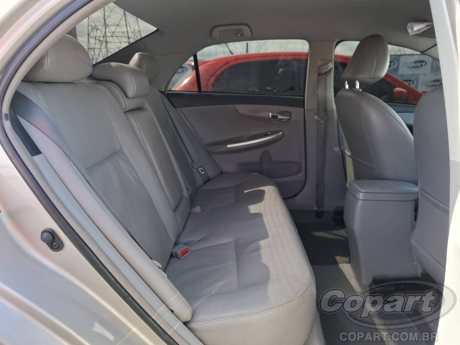 Foto 6 de 10: 2012 TOYOTA COROLLA