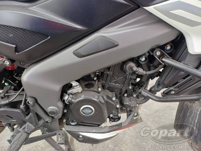 2026 BAJAJ DOMINAR 
