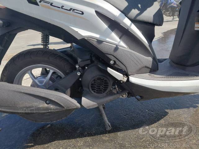 2026 YAMAHA FLUO 