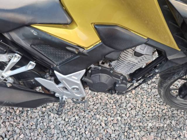 2023 HONDA CB 300F 