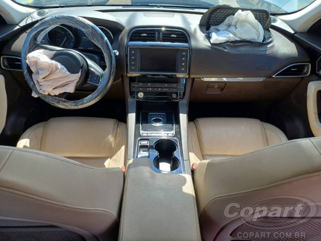 2017 JAGUAR F-PACE 