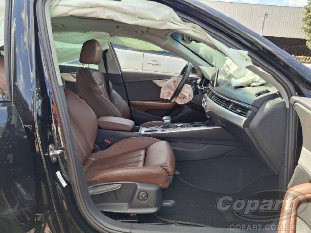 2019 AUDI A4 