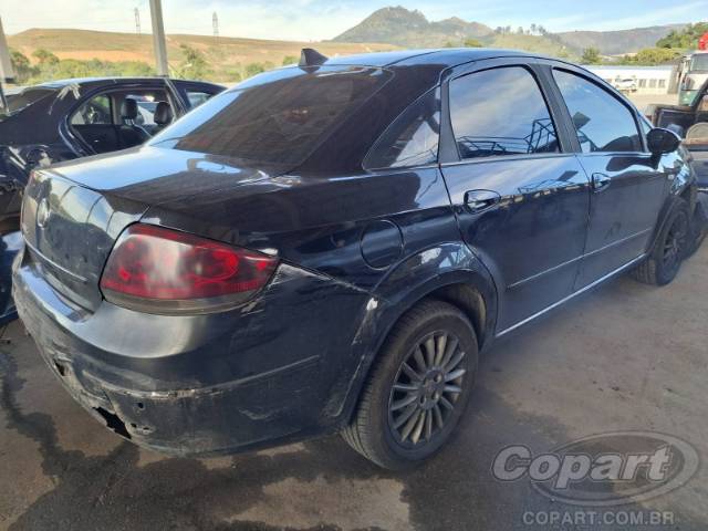 2012 FIAT LINEA 