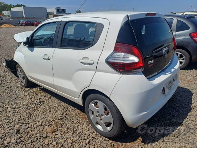 2017 FIAT MOBI 