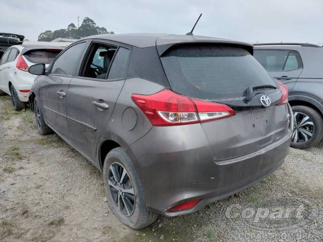 2020 TOYOTA YARIS 