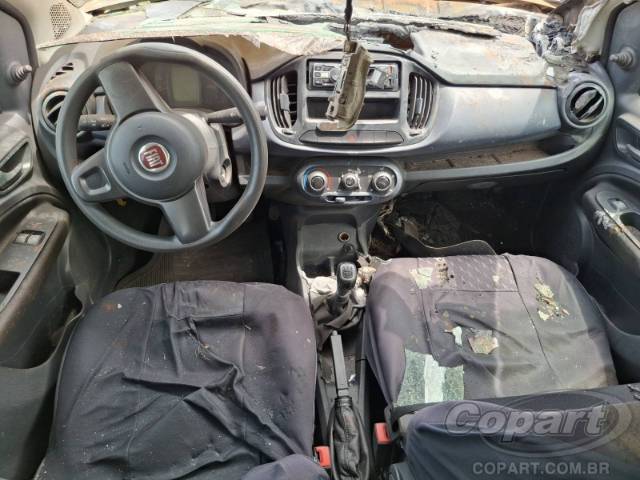 2021 FIAT UNO 