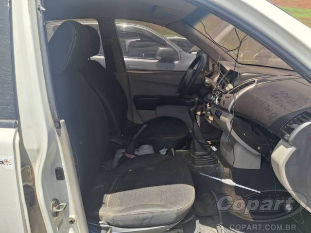 2014 MITSUBISHI L200 TRITON 