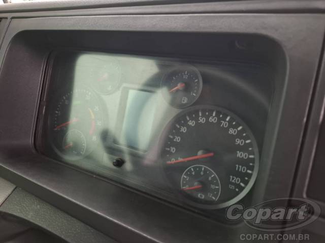 2021 VOLKSWAGEN CONSTELLATION 