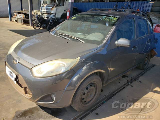 2013 FORD FIESTA 