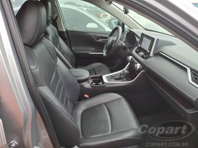 2019 TOYOTA RAV4 