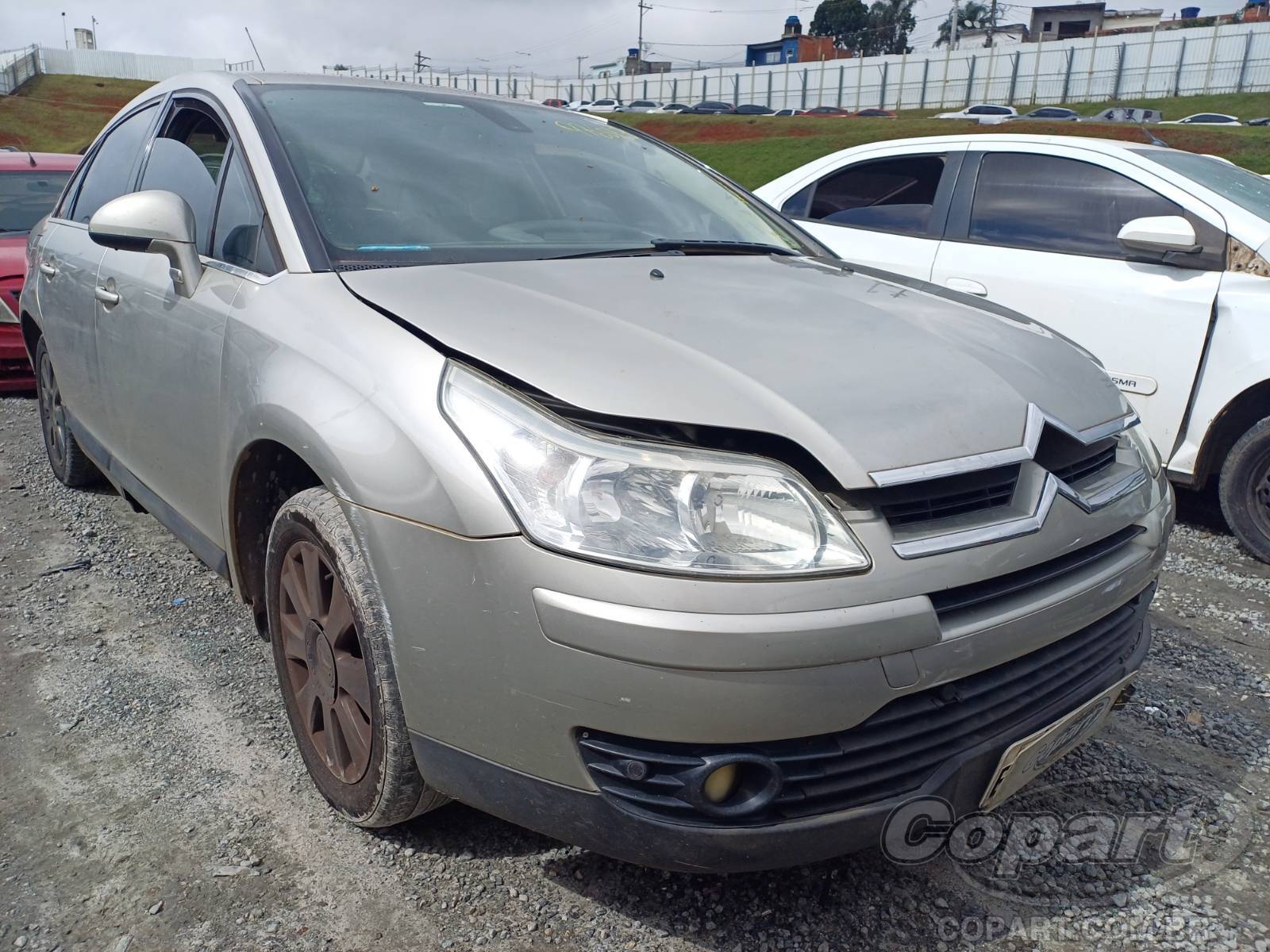 Veículo Citroën C4 Pallas Citroen C4 Pallas Exclusive 2.0 16V 2008 Colisão Média Monta 2008 em leilão