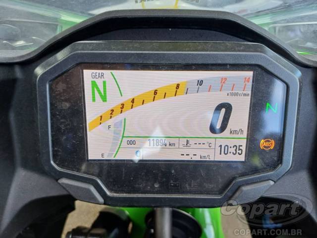 2025 KAWASAKI NINJA 500 