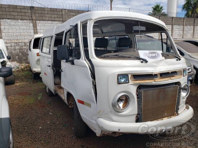 2012 VOLKSWAGEN KOMBI 