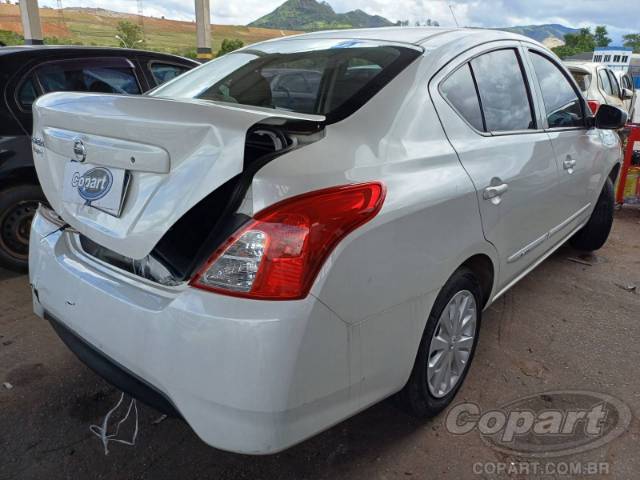 2020 NISSAN VERSA 