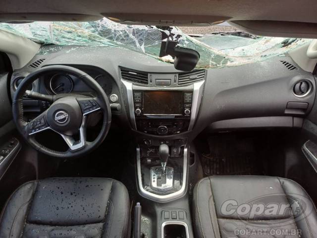2024 NISSAN FRONTIER CD 