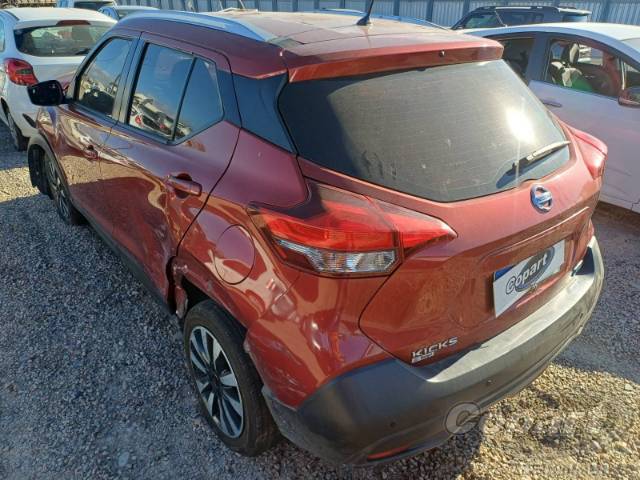 2018 NISSAN KICKS 