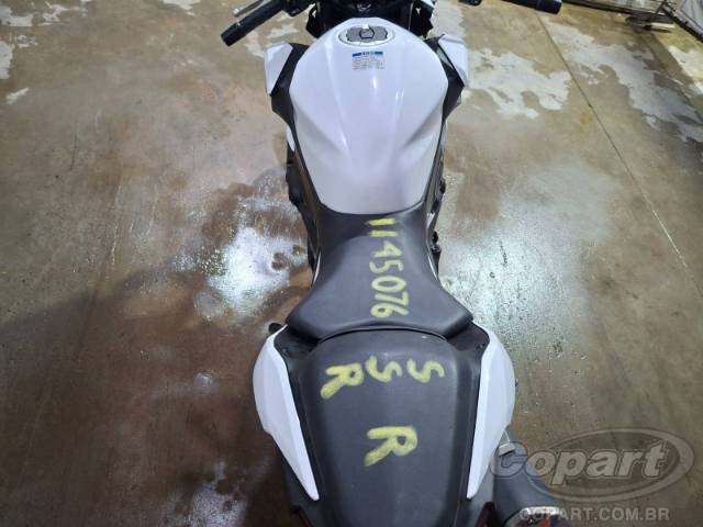 2026 KAWASAKI Z500 