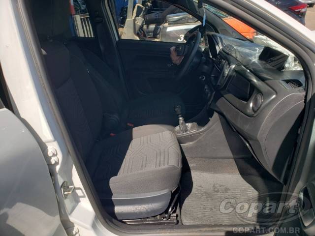 2025 FIAT STRADA CD 