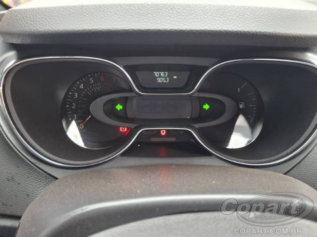 2021 RENAULT CAPTUR 