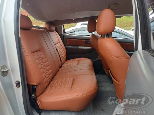 2014 TOYOTA HILUX CD 