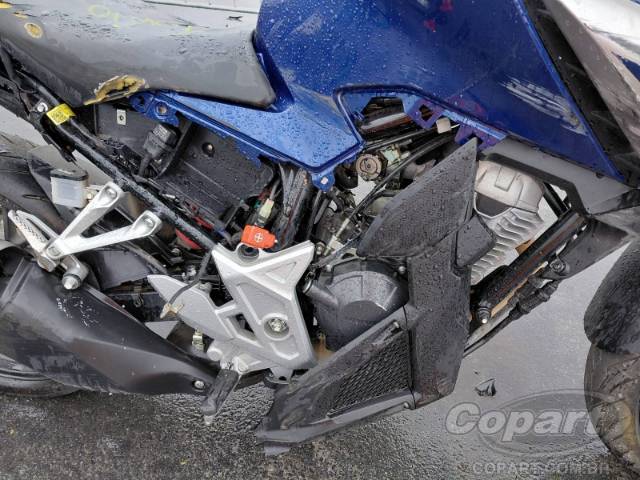 2026 HONDA CB 300F 