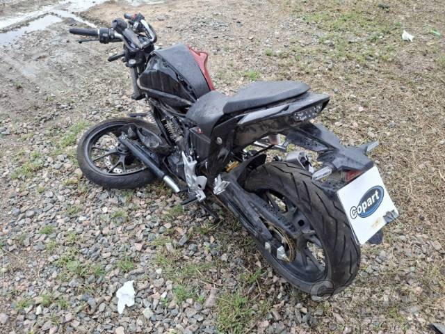 2025 HONDA CB 300F 