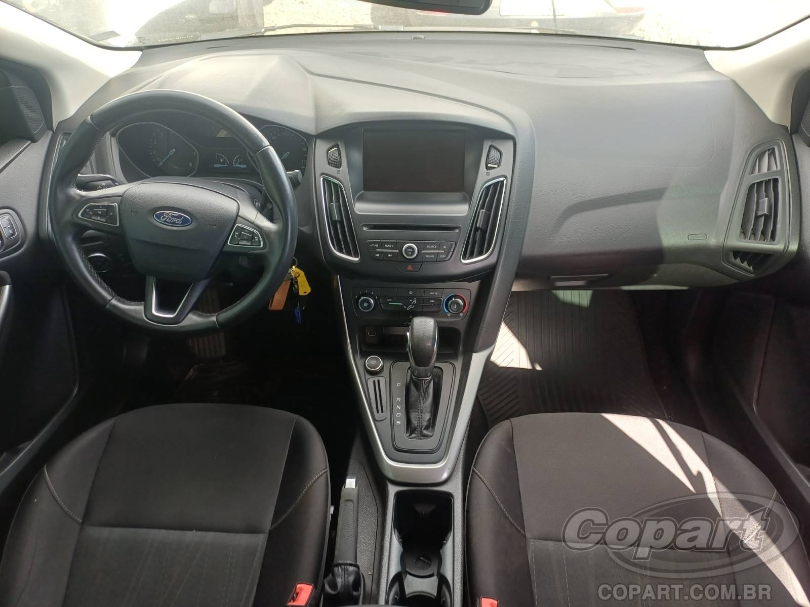 Foto 9 de 10: 2018 FORD FOCUS FASTBACK