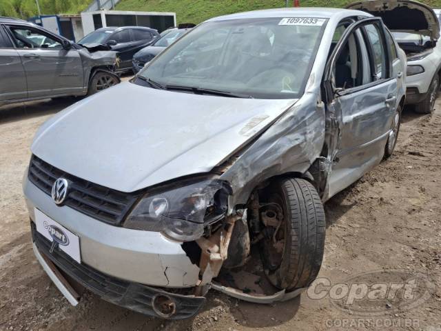 2014 VOLKSWAGEN POLO SEDAN 