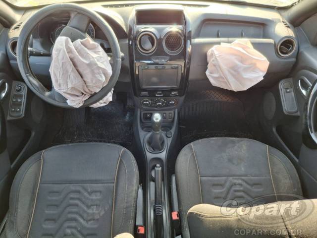 2018 RENAULT DUSTER 