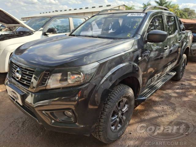 2021 NISSAN FRONTIER CD 