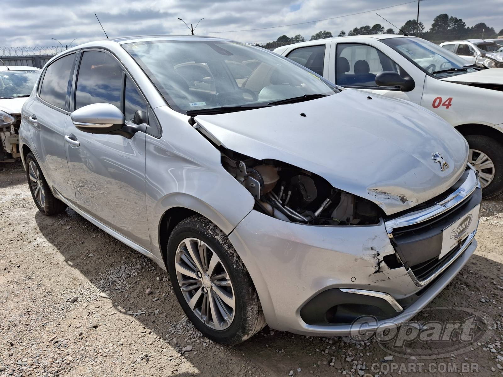 Peugeot 208 Griffe 1.6 16V VVT 2019 Colisão Frontal