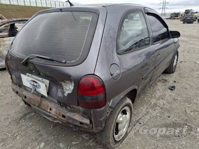 1996 CHEVROLET CORSA 