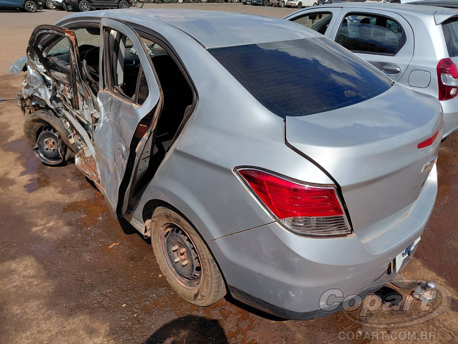 2013 CHEVROLET PRISMA — foto 3 de 10