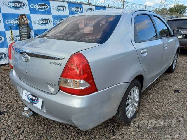 2016 TOYOTA ETIOS SEDA 