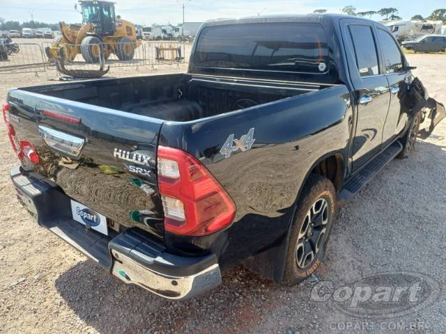 2021 TOYOTA HILUX CD 