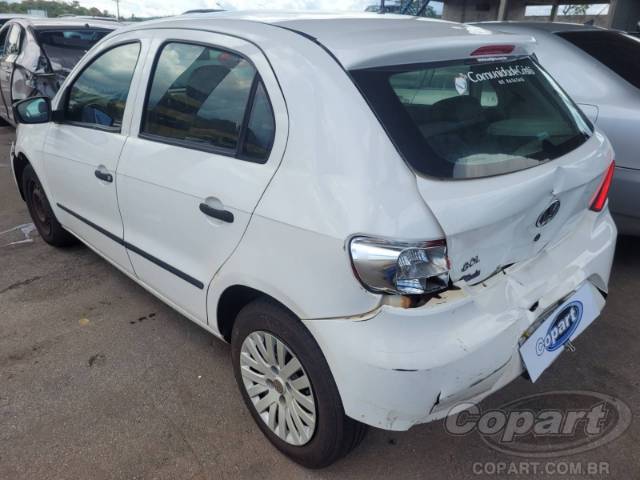 2013 VOLKSWAGEN GOL 