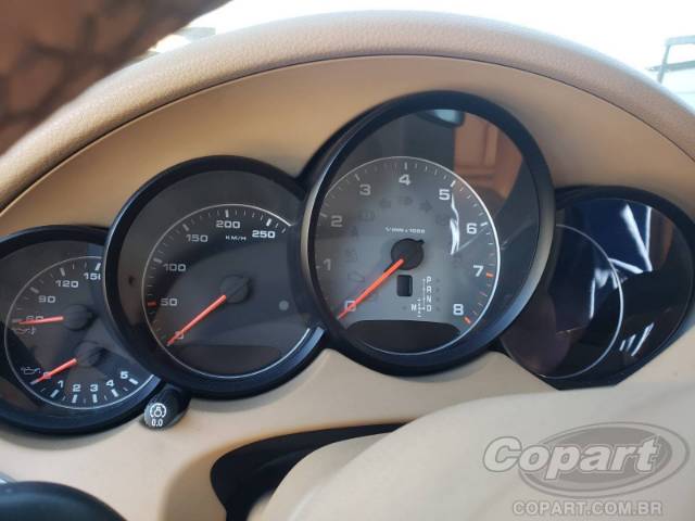 2011 PORSCHE CAYENNE 