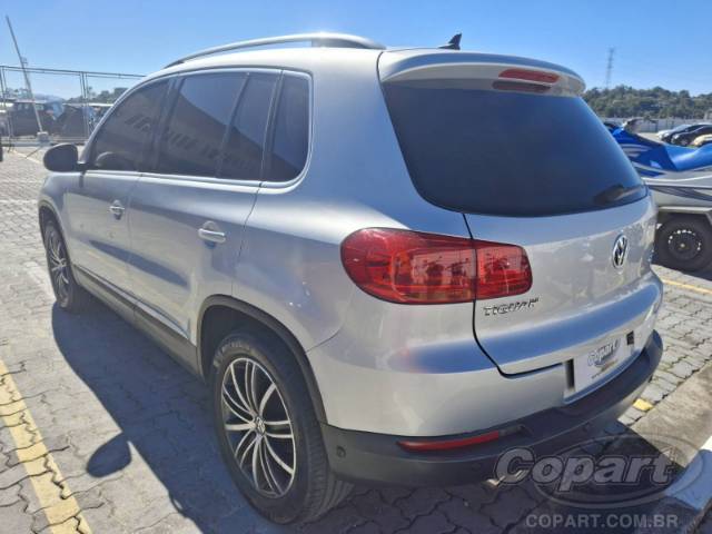 2012 VOLKSWAGEN TIGUAN 