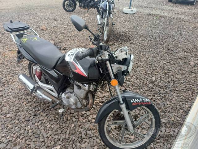 2016 SUZUKI GSR 