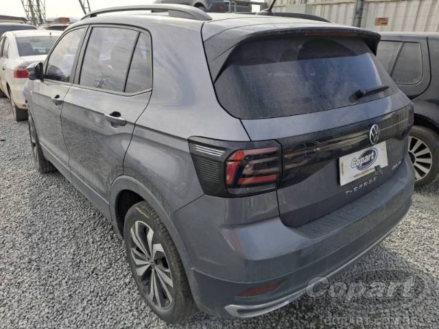 2022 VOLKSWAGEN T-CROSS 