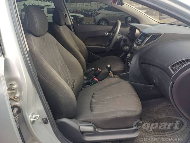 2014 HYUNDAI HB20 