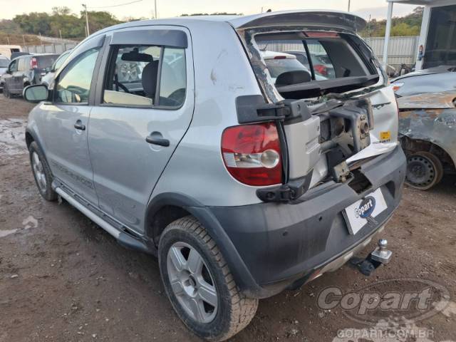 2009 VOLKSWAGEN FOX 